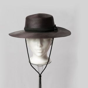 Woman's Black Gaucho Hat